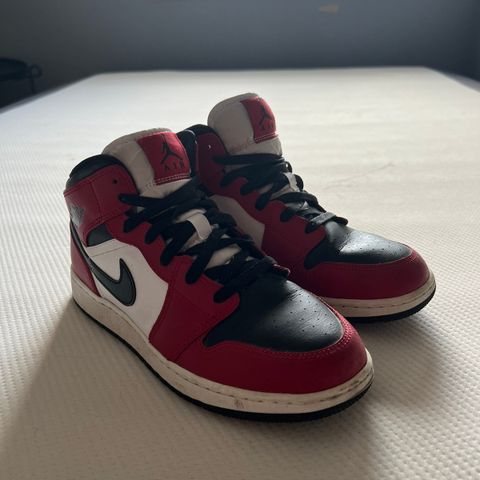 Jordan chicago mid