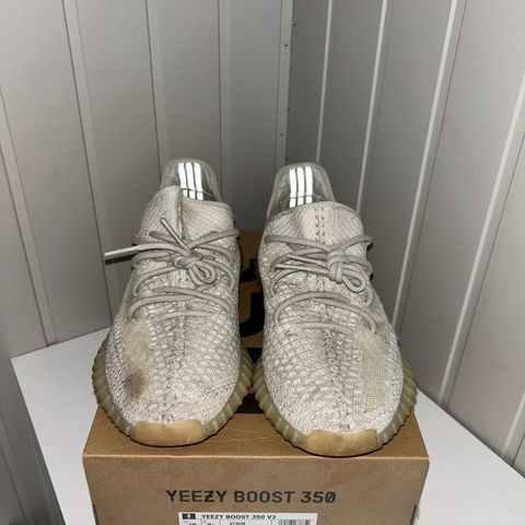 Yeezy Boost 350 V2 str 44