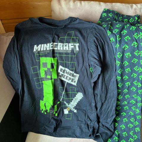 Minecraft pysjamas