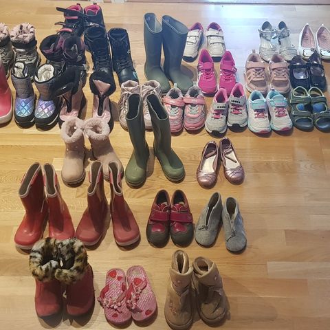 Stor samling barne-sko og støvler str 27 -34 til lavpris