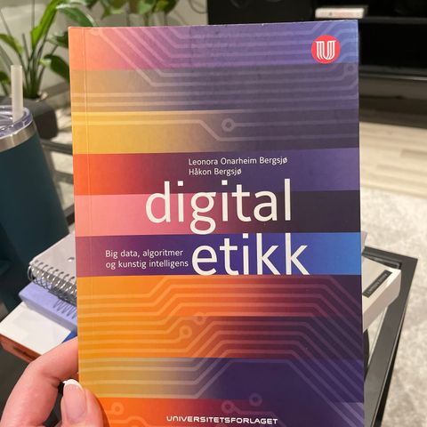 Digital etikk - pensumbok