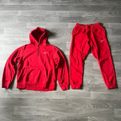 Nike tracksuit