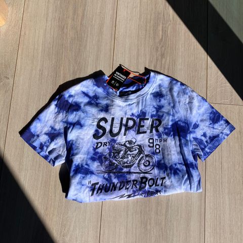 Superdry vintage t-skjorte