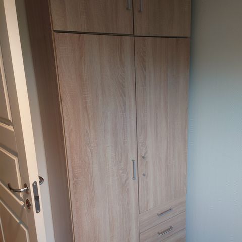 Ikea Vilhatten garderobe