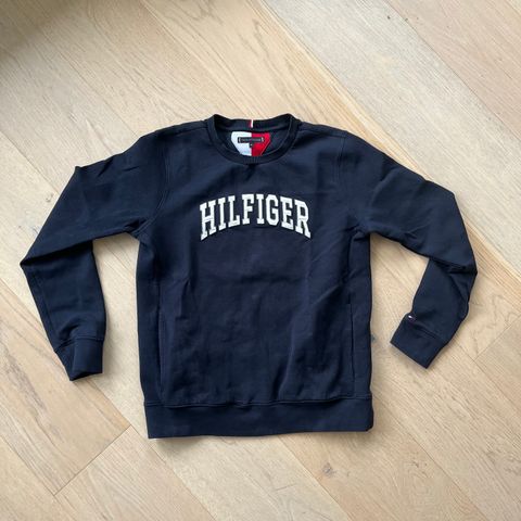 Tommy Hilfiger collegegenser