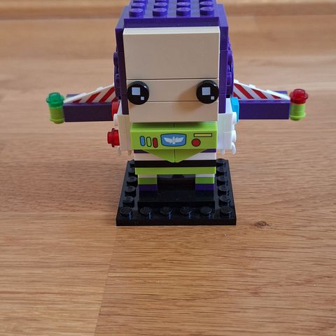 LEGO Toy Story 40552 Buzz Lightyear Brickheadz UTEN eske