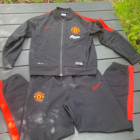 Manchester united treningsdress strl 10