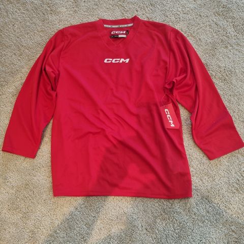 Nye treningstrøyer fra CCM - størrelse junior L/XL