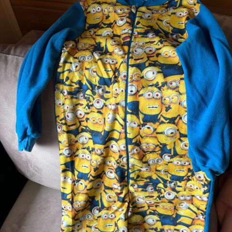 Minions kosedress i fleece