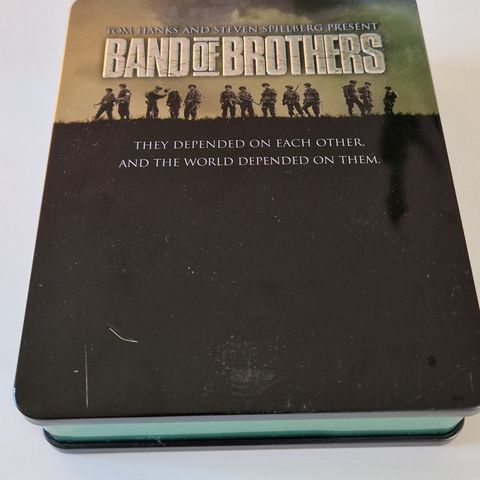 Band of Brothers Blu-Ray, boks i metall.