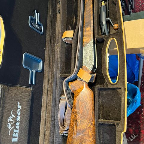 Blaser R8 Baronesse