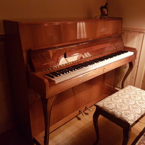 Nordiska  piano