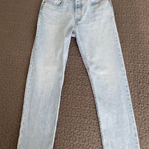 Levi’s 501s i lysblå, 26 liv x 28 lengde