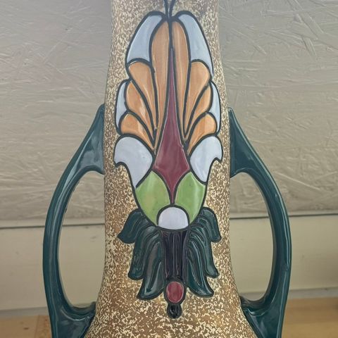 Fin og sjelden art deco blå ara Amphora Tsjekkoslovakia vase