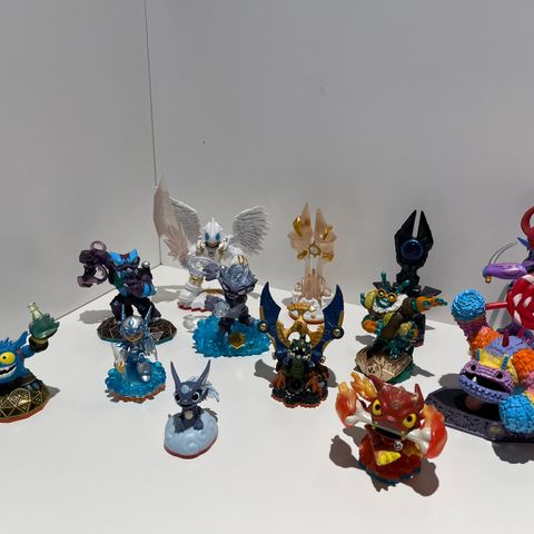 Svært sjeldne Skylanders figurer