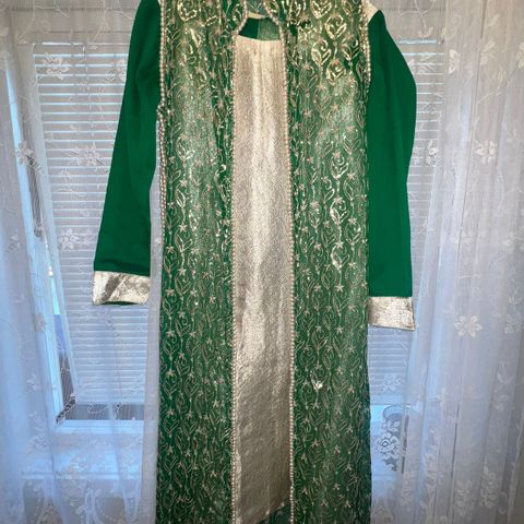 Heavy pakistansk/indisk kjole