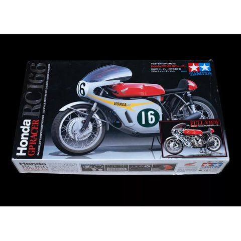 Tamiya 1/12 Honda RC166 GP Racer