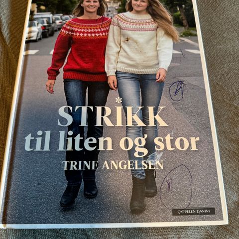 Strikke/hekle bøker