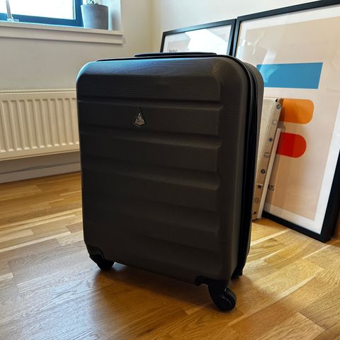 Aerolite 40L Koffert (55x40x20cm)