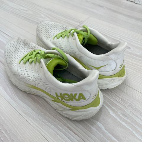 Hoka clifton 8 klæbo edition