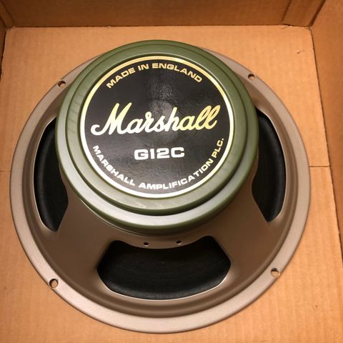 2 stk. Celestion Marshall G12C greenbacks høytalerelementer 16 Ohm selges.