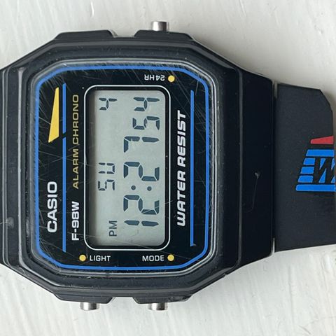 Casio F-98W