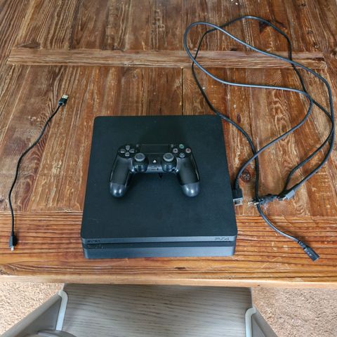 Playstation 4 slim 500gb