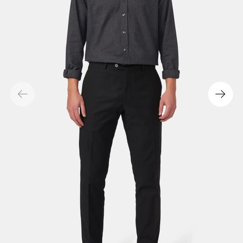 To stykk Oscar Jacobsen Denz trousers selges