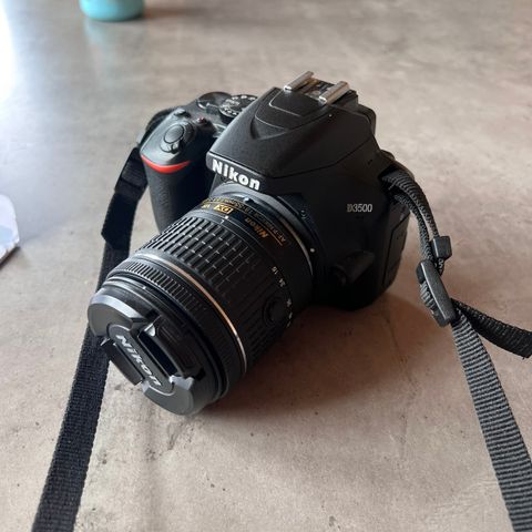 Nikon D3500