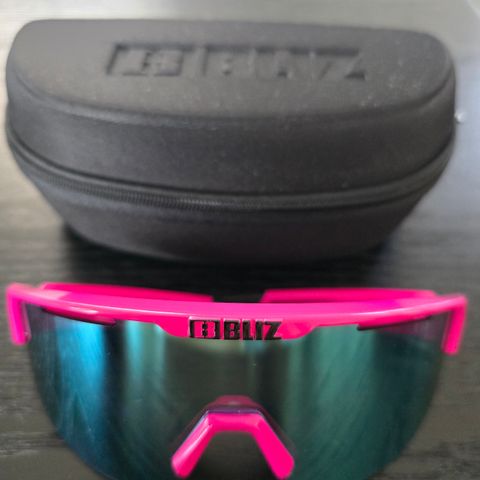 Bliz Matrix Rosa sports briller