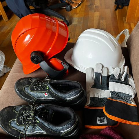 Working helmets, boots and gloves