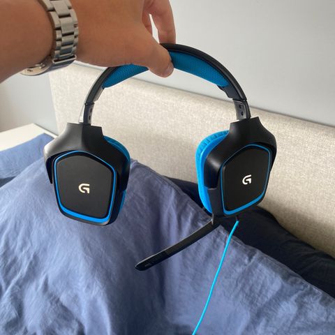 Gaming headset