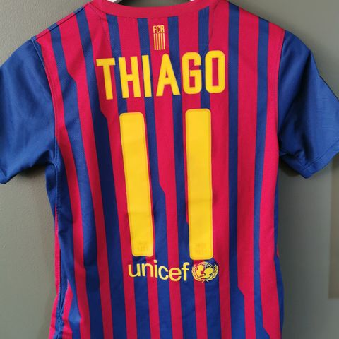 FC Barcelona hjemmetrøye 2011/12 med Thiago 11. FD125