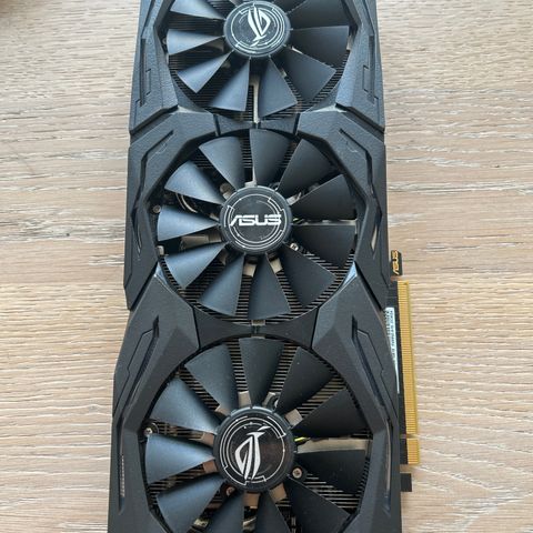 Asus GTX 1070 strix 8gb