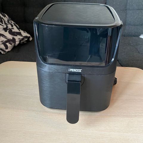 Pent brukt Princess XL 3,5L Aifryer selges