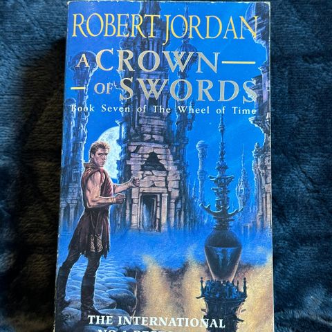 The Wheel of Time - A Crown of Swords - Bok 7/14