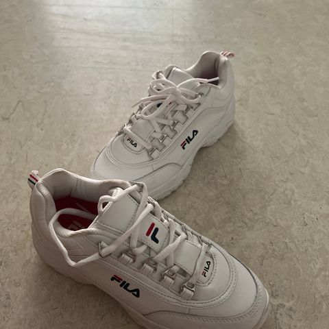 Fila joggesko Str 38