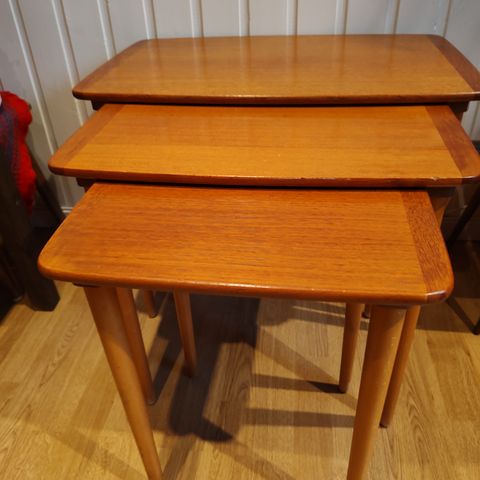 Retro teak settebord