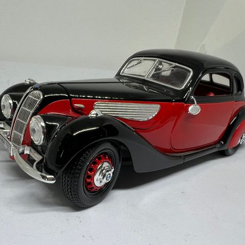 Guiloy BMW 327 Coupe 1937 diecast