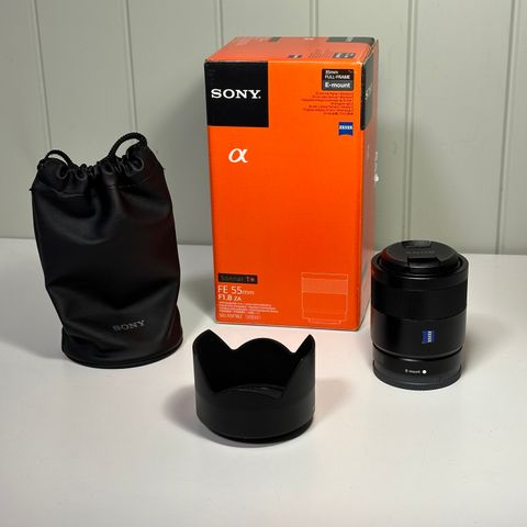 Sony Zeiss FE 55mm f/1.8 ZA Sonnar T*