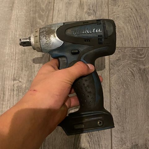 Makita muttertrekker