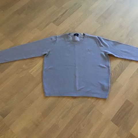 Gant genser, dame. Str 40. Kr 250