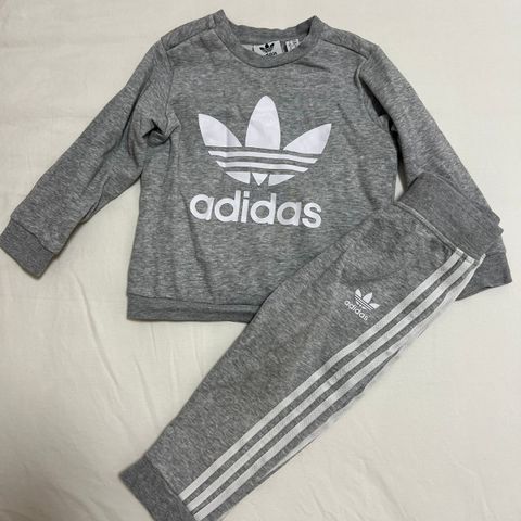 Adidas joggedress