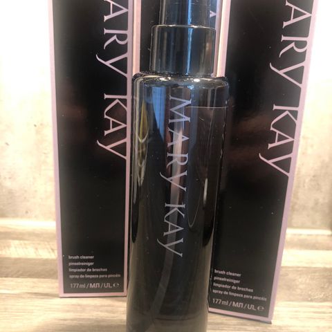 Mary Kay Brush Cleaner