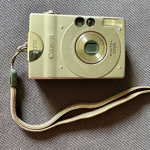 Canon Ixus V