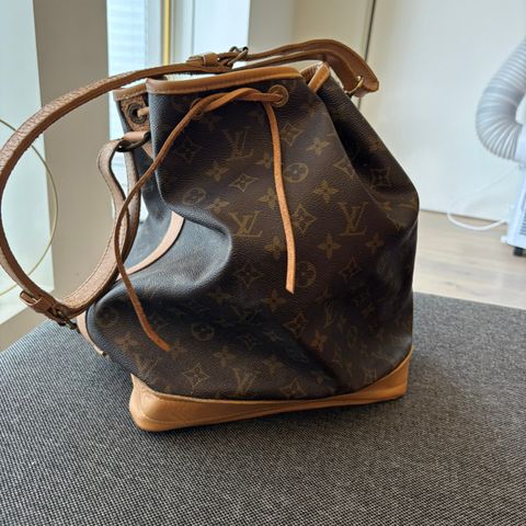 Vintage Louis Vuitton Noé