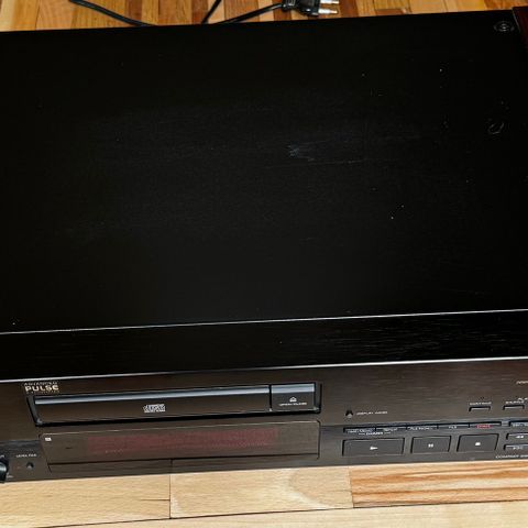 Sony CDP-X559ES