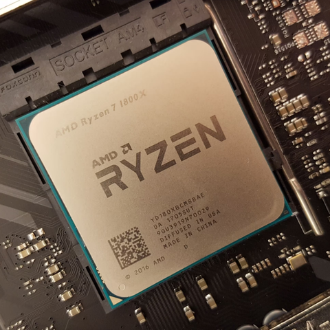 AMD Ryzen 7 1800X