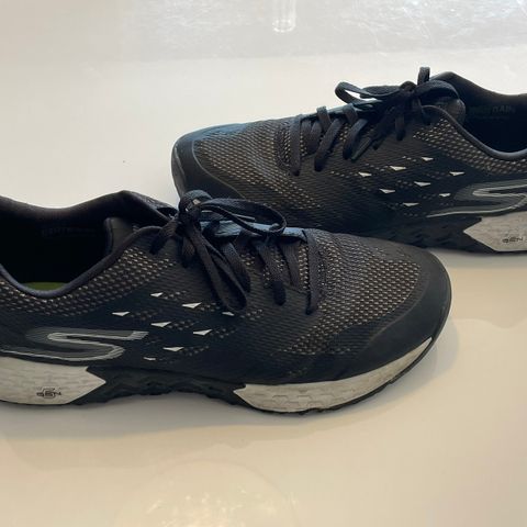 Sketchers GoTrain Endurance