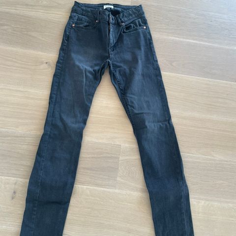 Lindex TOVA jeans str 36